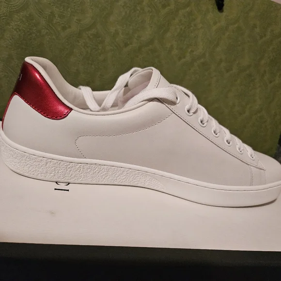 ATHANTIC GUCCI Sneakers White BRAND NEW SIZE 6.5 M 8.5 W.with COA - Picture 7 of 10